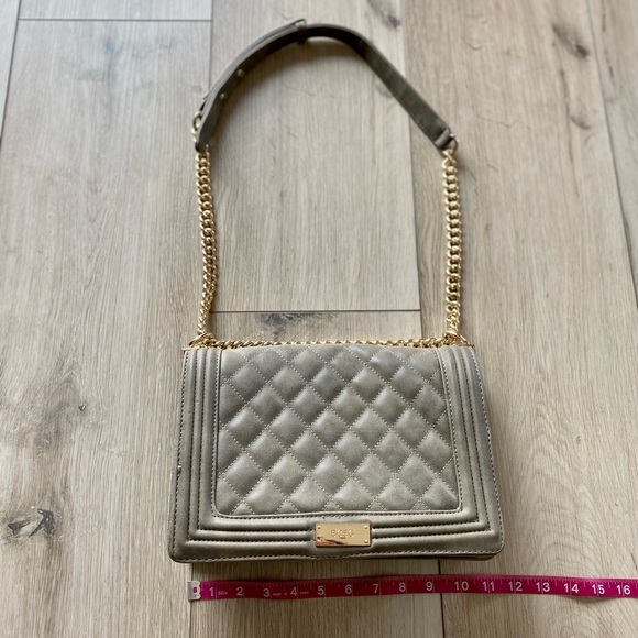 BCBG Olive Green Quilted Purse - Picture 4 of 9